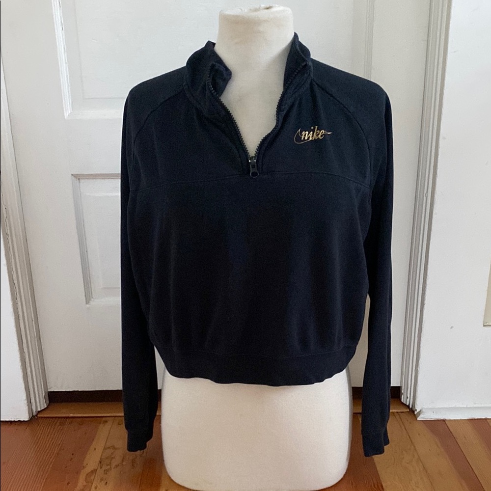 Nike Women's Black 1/4‎ Zip Cropped Pullover Top Small